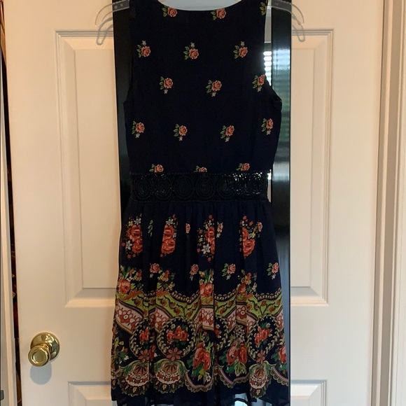 Maude blue floral dress - Picture 8 of 12